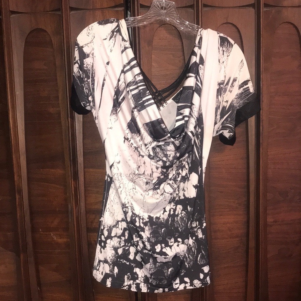 Daytrip Ladies size Small